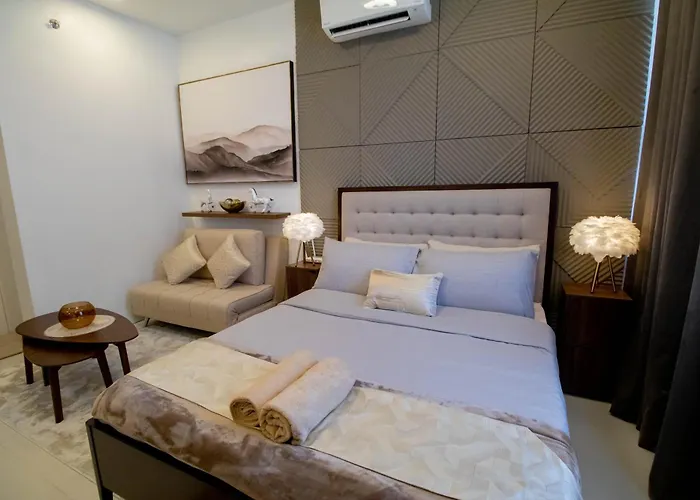 Aparthotel Hideaway
